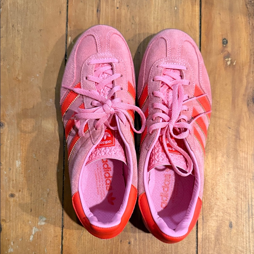 Adidas Women's beam pink and red gazelle indoor